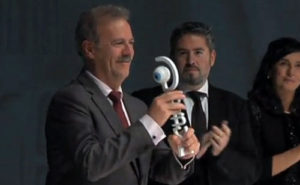 Manuel Campo Vidal recibe el Premio GAVA de Honor del sector audiovisual asturiano