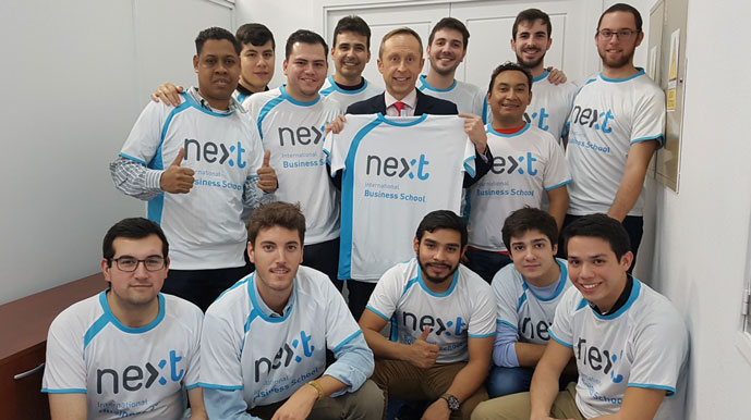 Equipo de fútbol Next